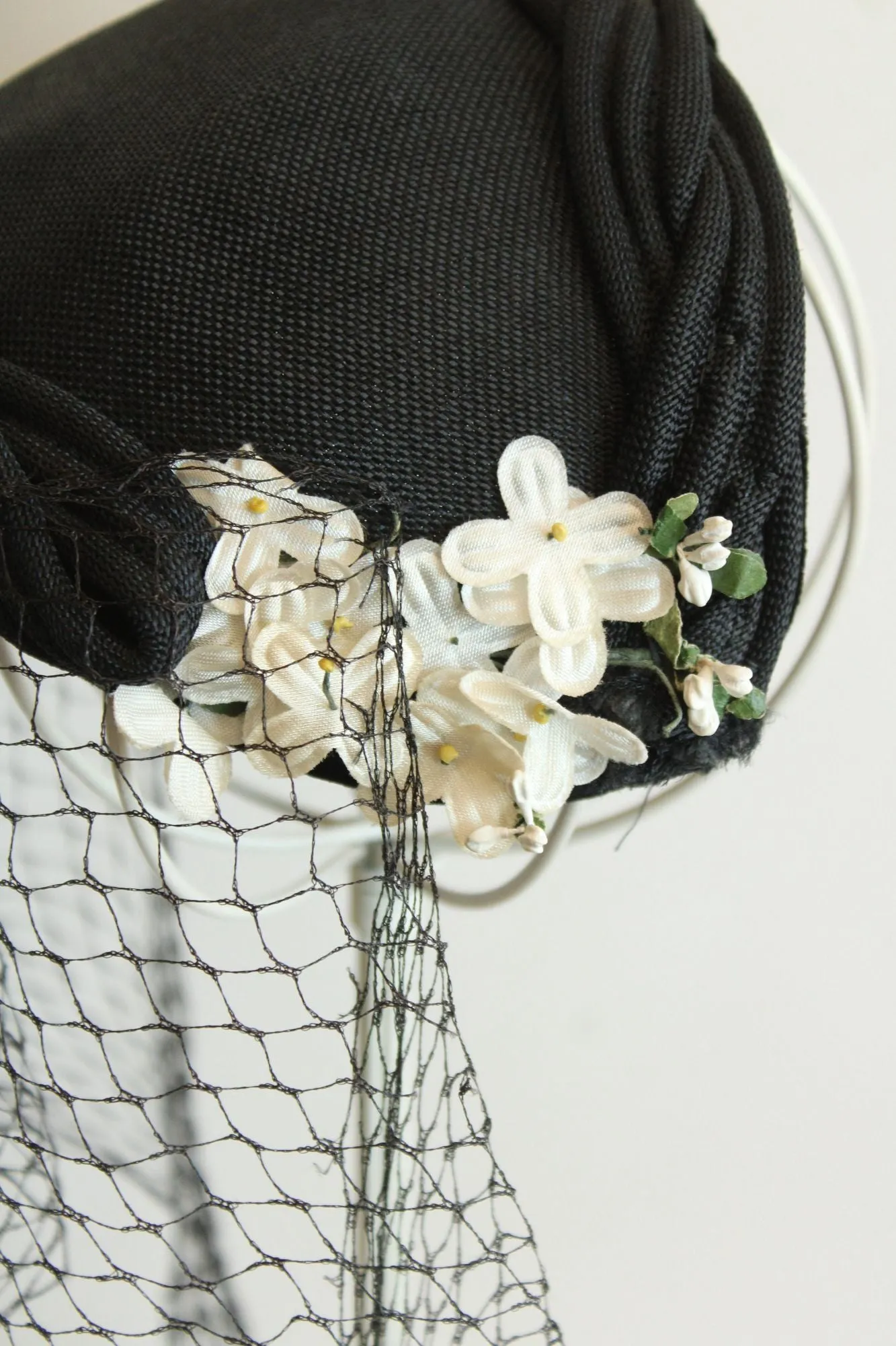 Vintage 1950s Black Curvette Hat With Birdcage Veil and White Flowers